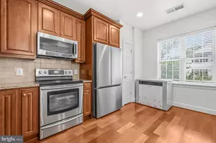 15241 Royal Crest Dr, Haymarket, VA 20169 - Photo 13