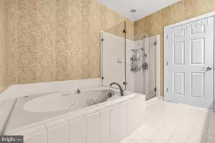 15241 Royal Crest Dr, Haymarket, VA 20169 - Photo 23