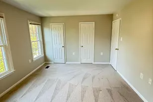12413 Eden Ln, Woodbridge, VA 22192 - Photo 9