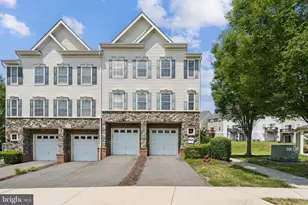 2807 Chinkapin Oak Ln, Woodbridge, VA 22191 - Photo 1