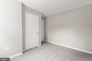 5685 Saffron Ln, Woodbridge, VA 22193 - Photo 15
