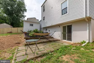 5685 Saffron Ln, Woodbridge, VA 22193 - Photo 35