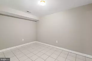 5685 Saffron Ln, Woodbridge, VA 22193 - Photo 31