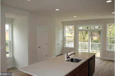 10665 Hinton Way, Manassas, VA 20112 - Photo 9