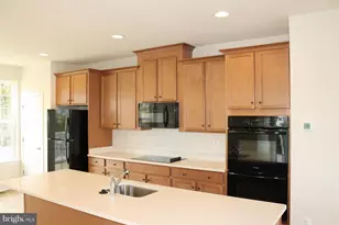 10665 Hinton Wy, Manassas, VA 20112 - Photo 11