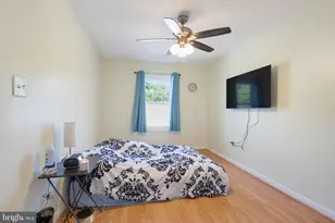 15188 Cloverdale Rd, Woodbridge, VA 22193 - Photo 25