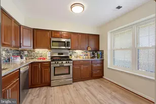 15188 Cloverdale Rd, Woodbridge, VA 22193 - Photo 9
