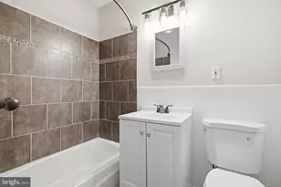 12650 Dara Dr, Woodbridge, VA 22192 - Photo 17