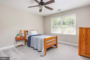 5404 Emmys Mill Ct, Haymarket, VA 20169 - Photo 55