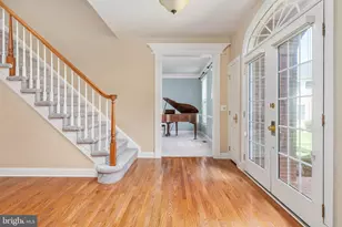5404 Emmys Mill Ct, Haymarket, VA 20169 - Photo 9