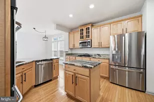 2488 Port Potomac Ave, Woodbridge, VA 22191 - Photo 9