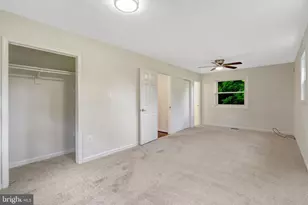 8773 Bradley Forge Dr, Manassas, VA 20112 - Photo 17