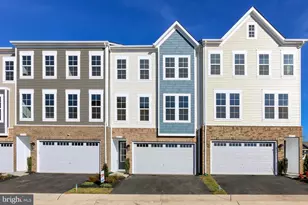 6872 Karter Robinson Dr, Haymarket, VA 20169 - Photo 1