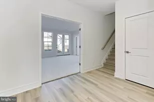 6872 Karter Robinson Dr, Haymarket, VA 20169 - Photo 7