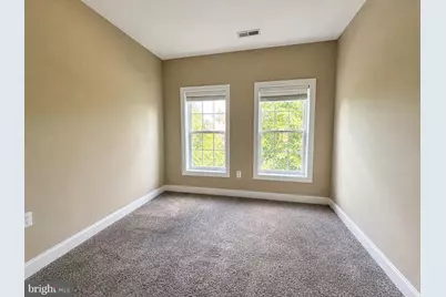 2261 Potomac Club Parkway, Woodbridge, VA 22191 - Photo 19