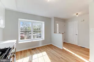 1883 Inglebrook Dr, Woodbridge, VA 22192 - Photo 13