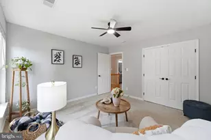 13621 Heritage Farms Dr, Gainesville, VA 20155 - Photo 73