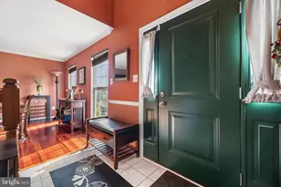 15465 Ambergate Dr, Woodbridge, VA 22193 - Photo 5