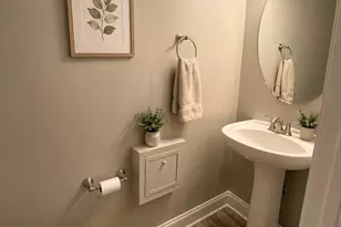 2288 Margraf Cir, Woodbridge, VA 22191 - Photo 3