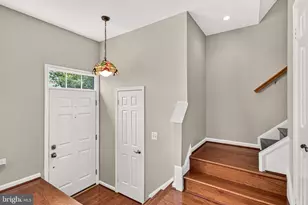 7749 Black Horse Ct, Manassas, VA 20109 - Photo 7