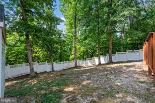 1525 Lakewood Dr, Woodbridge, VA 22192 - Photo 33