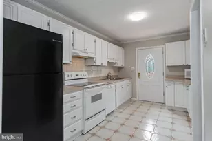1525 Lakewood Dr, Woodbridge, VA 22192 - Photo 9