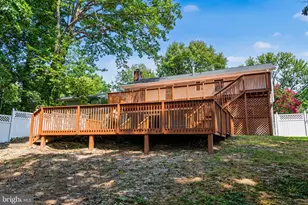 1525 Lakewood Dr, Woodbridge, VA 22192 - Photo 35