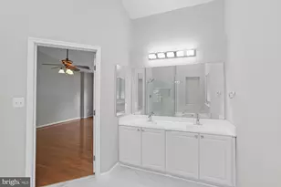 7651 Covewood Ct, Gainesville, VA 20155 - Photo 25