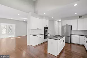 7651 Covewood Ct, Gainesville, VA 20155 - Photo 13