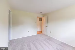 14822 Darbydale Ave, Woodbridge, VA 22193 - Photo 17