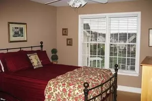 5576 Carlton Oaks Pl, Haymarket, VA 20169 - Photo 3