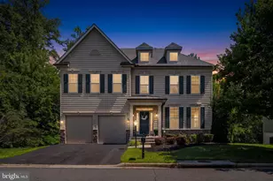 2055 Square Tiller Mews, Woodbridge, VA 22191 - Photo 23