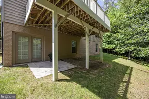 2055 Square Tiller Mews, Woodbridge, VA 22191 - Photo 11