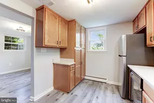 4111 Hemingway Dr, Woodbridge, VA 22193 - Photo 19