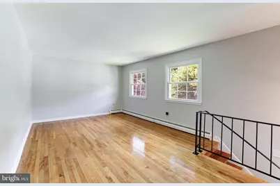 4111 Hemingway Drive, Woodbridge, VA 22193 - Photo 9