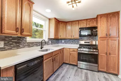 4111 Hemingway Drive, Woodbridge, VA 22193 - Photo 13