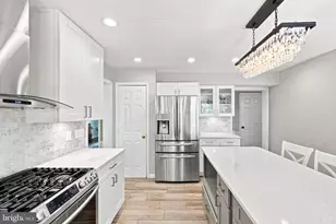 12723 Purdham Dr, Woodbridge, VA 22192 - Photo 23