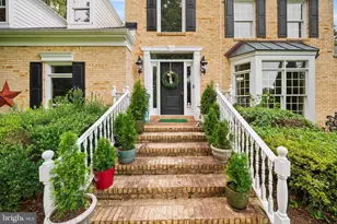 4280 Lawnvale Dr, Gainesville, VA 20155 - Photo 5