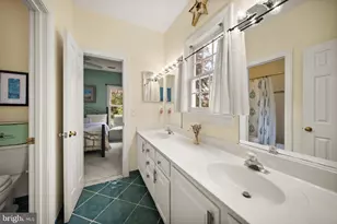 4280 Lawnvale Dr, Gainesville, VA 20155 - Photo 43