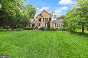 4280 Lawnvale Dr, Gainesville, VA 20155 - Photo 3