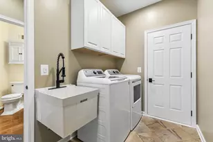 5863 Tulloch Spring Ct, Haymarket, VA 20169 - Photo 39