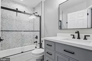 5863 Tulloch Spring Ct, Haymarket, VA 20169 - Photo 25