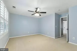 5863 Tulloch Spring Ct, Haymarket, VA 20169 - Photo 29