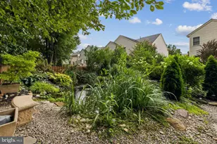 5863 Tulloch Spring Ct, Haymarket, VA 20169 - Photo 7