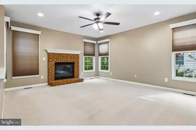 5863 Tulloch Spring Court, Haymarket, VA 20169 - Photo 19