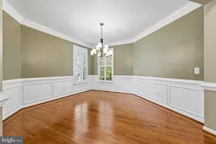 5863 Tulloch Spring Ct, Haymarket, VA 20169 - Photo 15