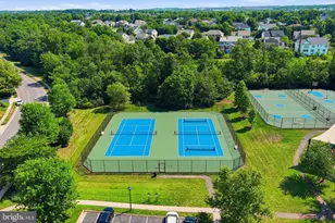 9242 Rainbow Falls Dr, Bristow, VA 20136 - Photo 103