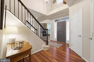9242 Rainbow Falls Dr, Bristow, VA 20136 - Photo 5