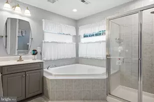 9242 Rainbow Falls Dr, Bristow, VA 20136 - Photo 35