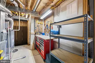 9242 Rainbow Falls Dr, Bristow, VA 20136 - Photo 63